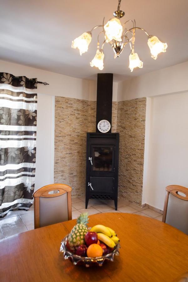 Willa Irinis House Komílion Zewnętrze zdjęcie