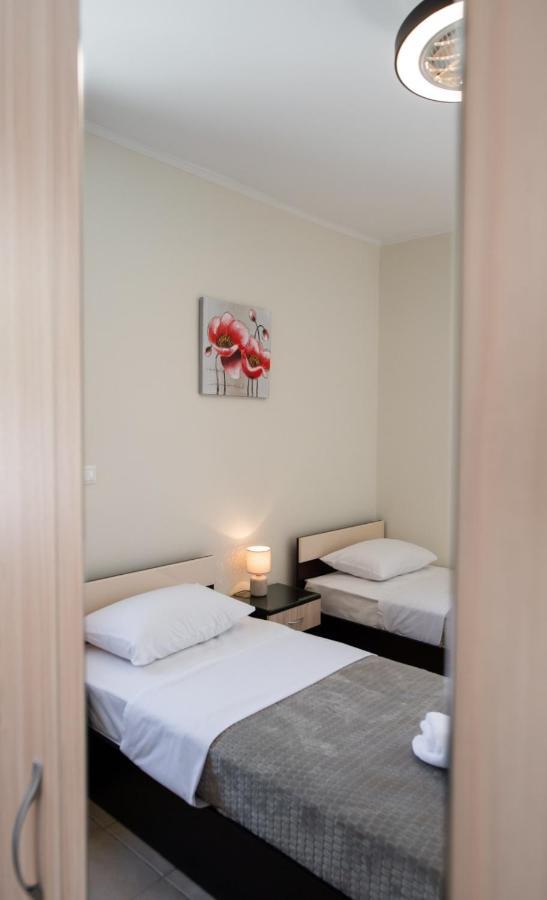 Willa Irinis House Komílion Zewnętrze zdjęcie